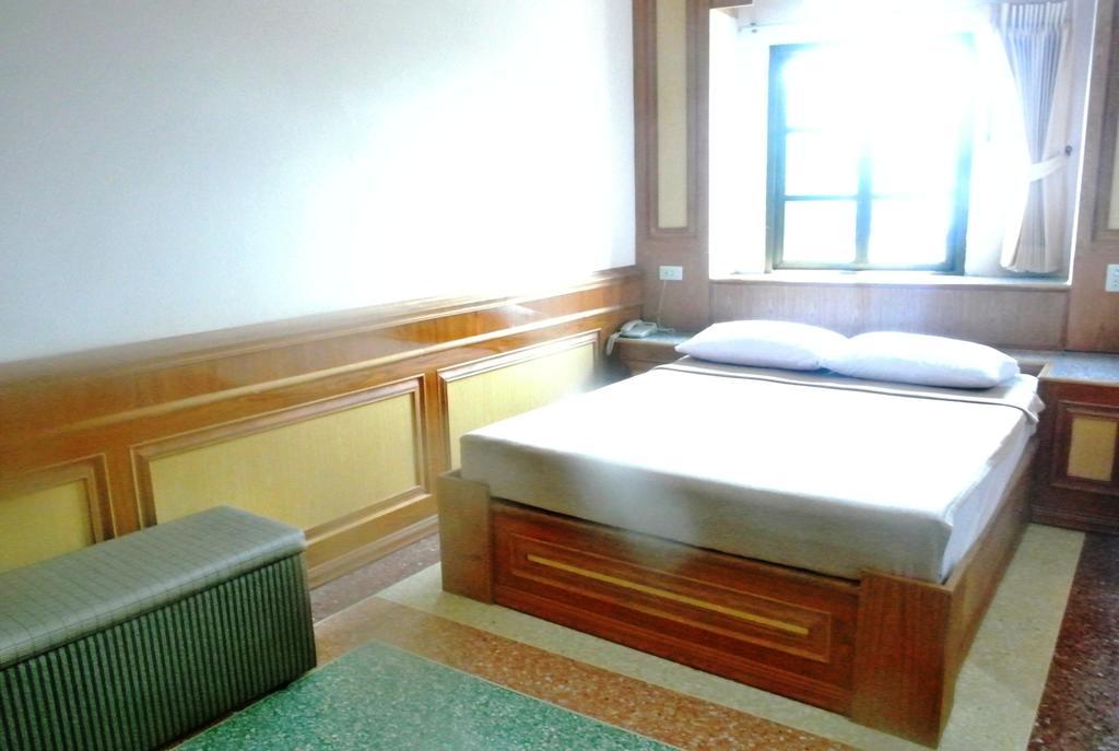 Rose Garden Hotel Ayutthaya Eksteriør bilde